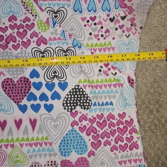 Bonita scrubs top - Picture 12 of 12